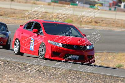 media/Oct-01-2022-Team Topak Racing (Sat) [[f860fb51be]]/2-Inter Low 2/session 1 turn 3/
